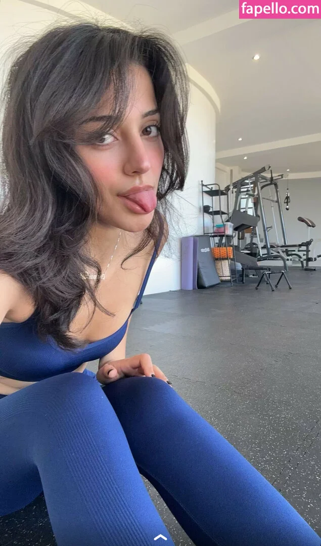 melodymelowo Onlyfans Photo Gallery 