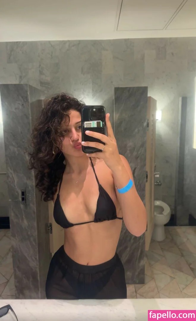 melodymelowo Onlyfans Photo Gallery 