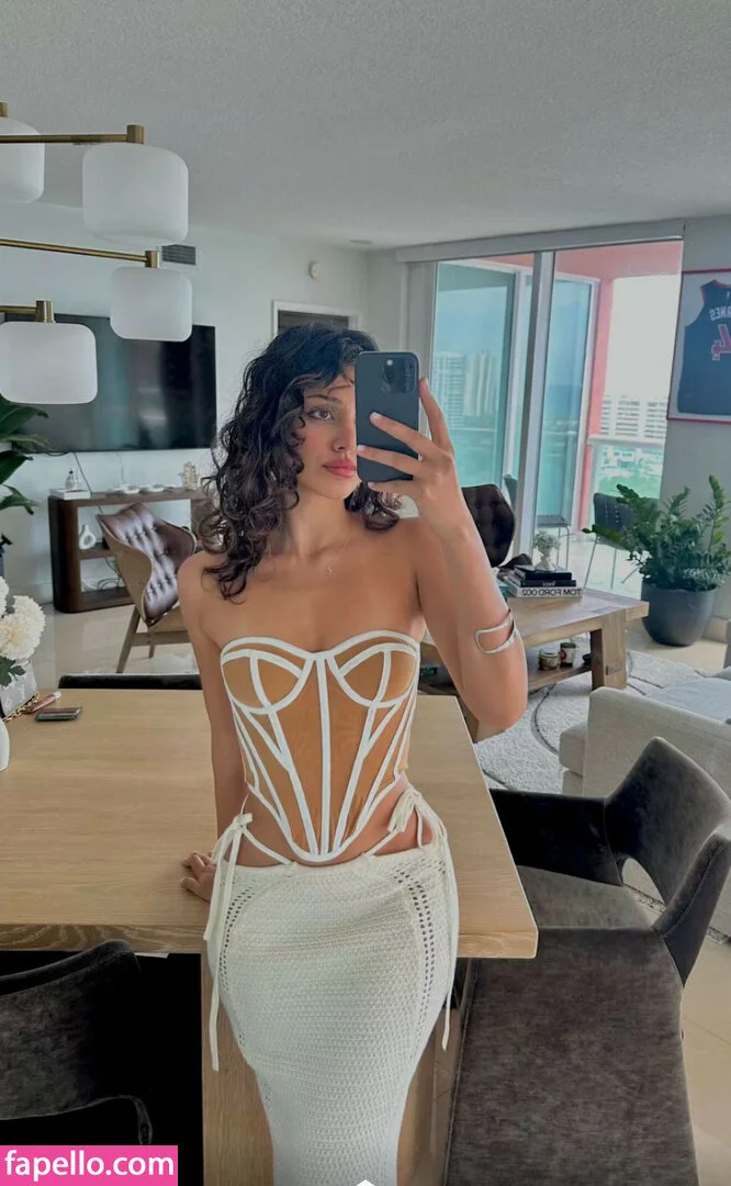 melodymelowo Onlyfans Photo Gallery 