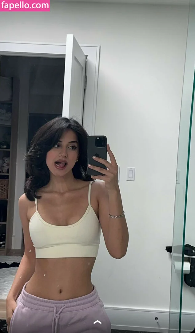 melodymelowo Onlyfans Photo Gallery 