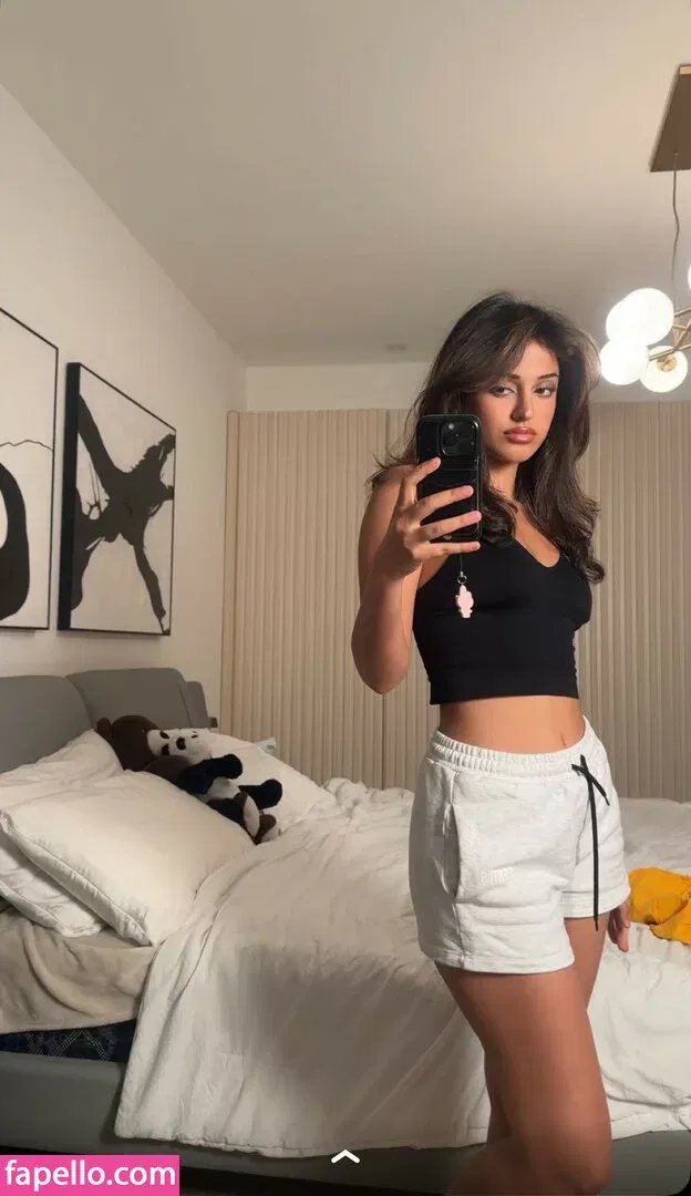 melodymelowo Onlyfans Photo Gallery 