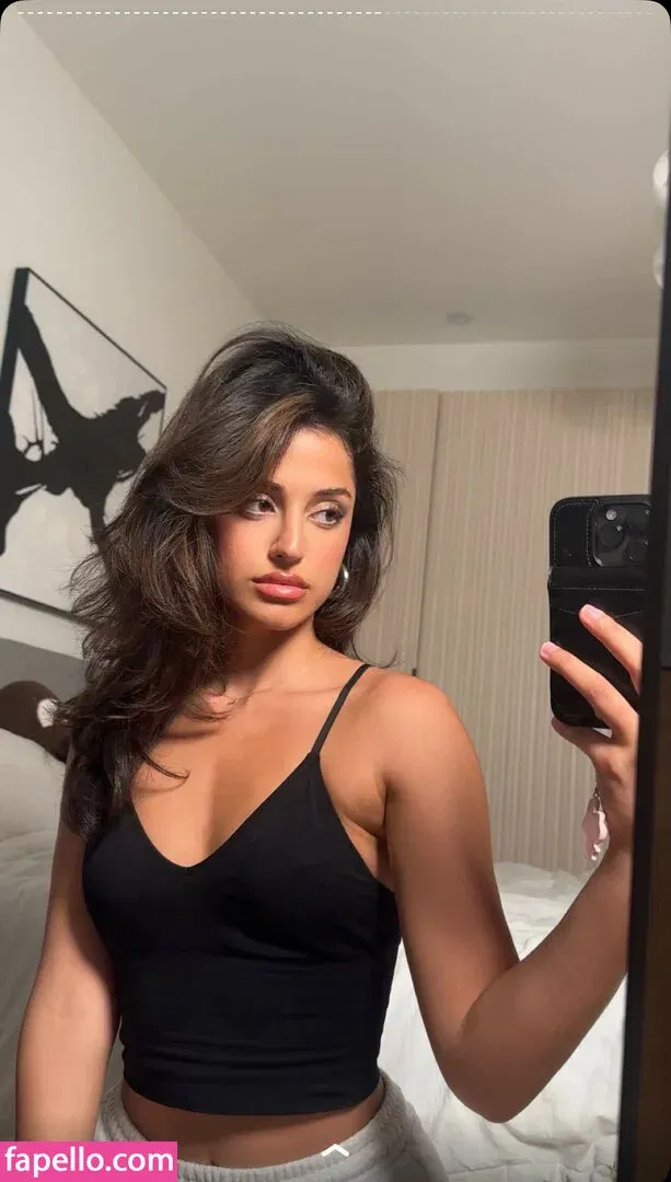 melodymelowo Onlyfans Photo Gallery 