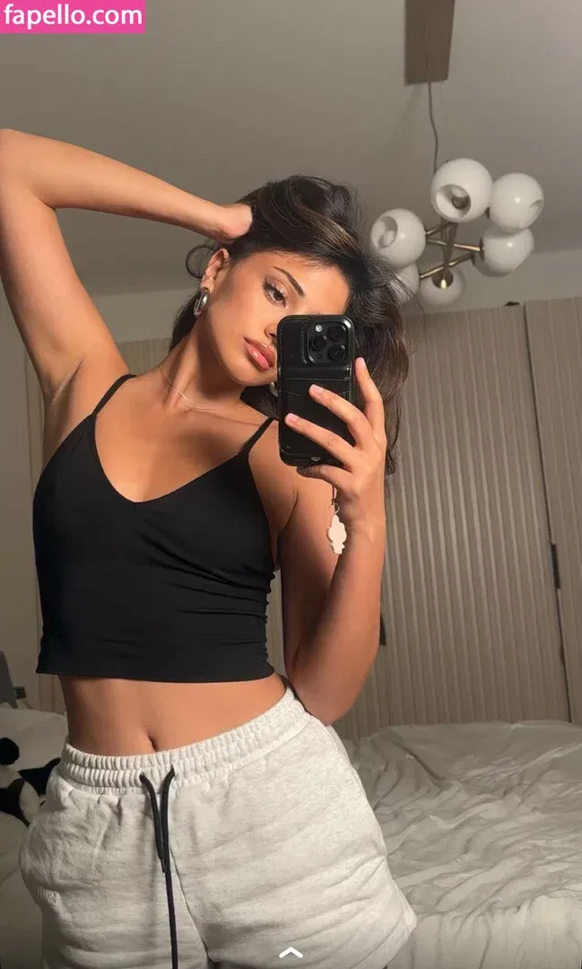 melodymelowo Onlyfans Photo Gallery 