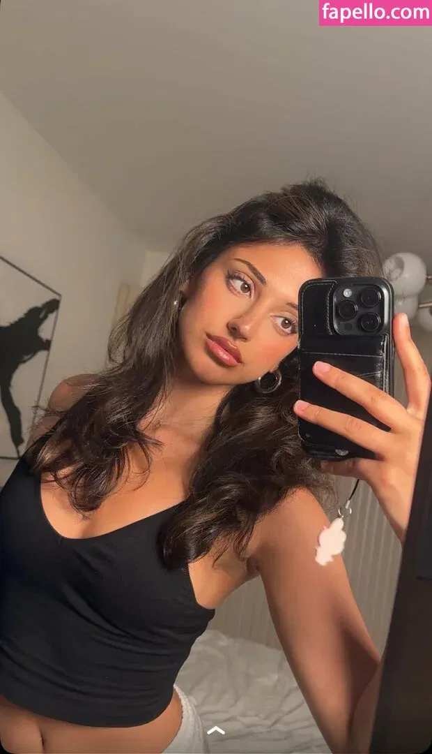 melodymelowo Onlyfans Photo Gallery 