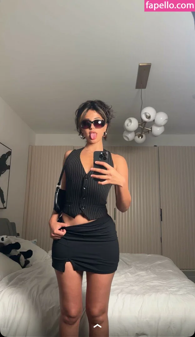 melodymelowo Onlyfans Photo Gallery 