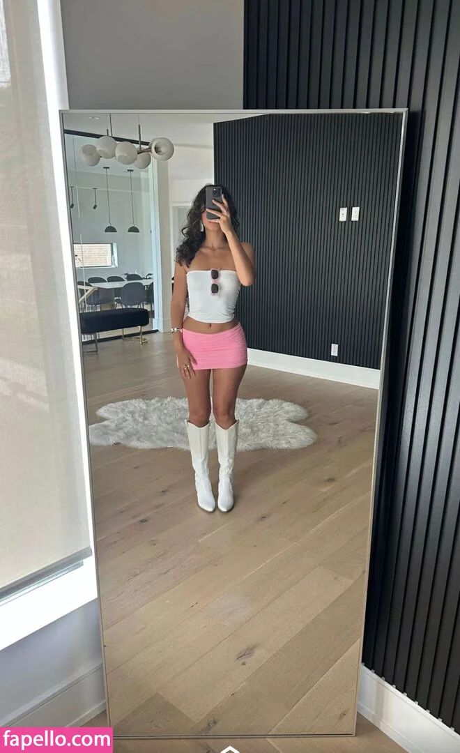 melodymelowo Onlyfans Photo Gallery 