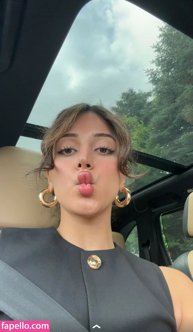 melodymelowo Onlyfans Photo Gallery 