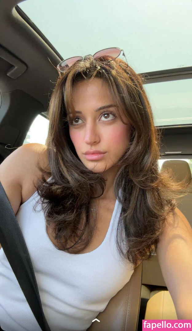 melodymelowo Onlyfans Photo Gallery 