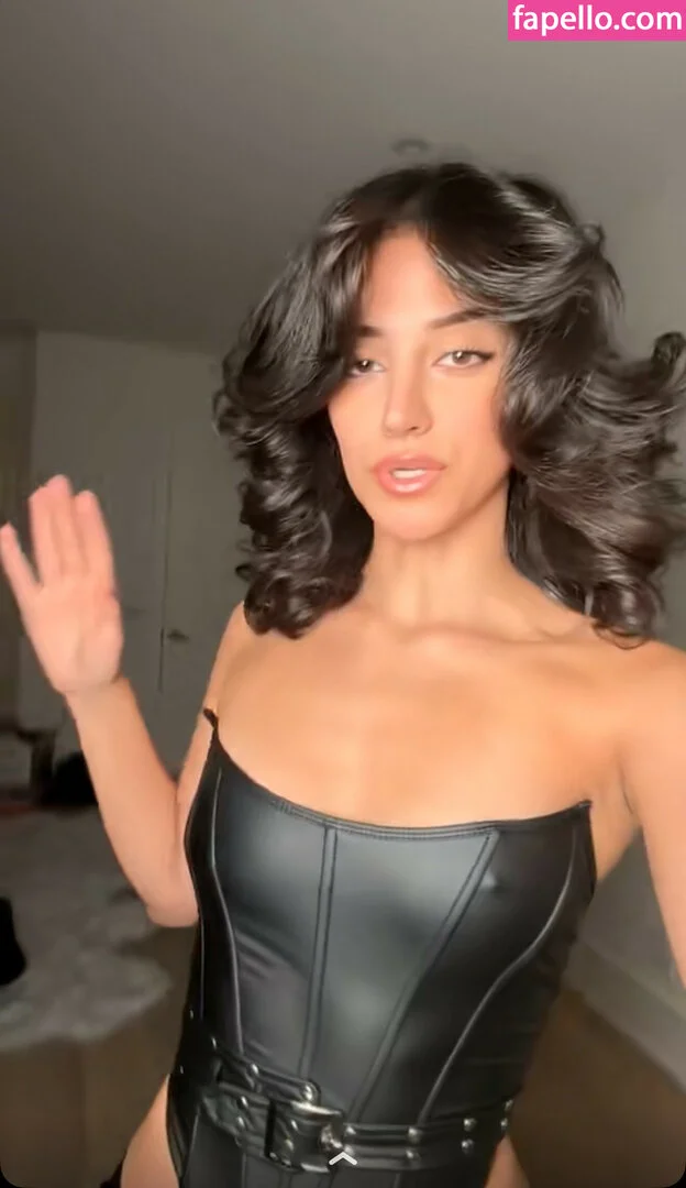 melodymelowo Onlyfans Photo Gallery 