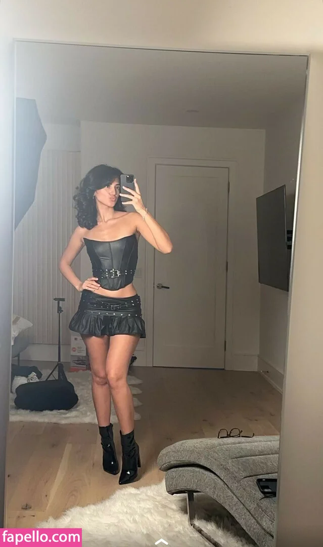 melodymelowo Onlyfans Photo Gallery 