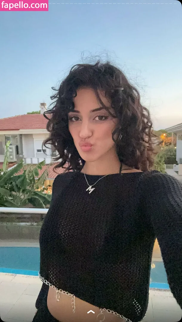 melodymelowo Onlyfans Photo Gallery 