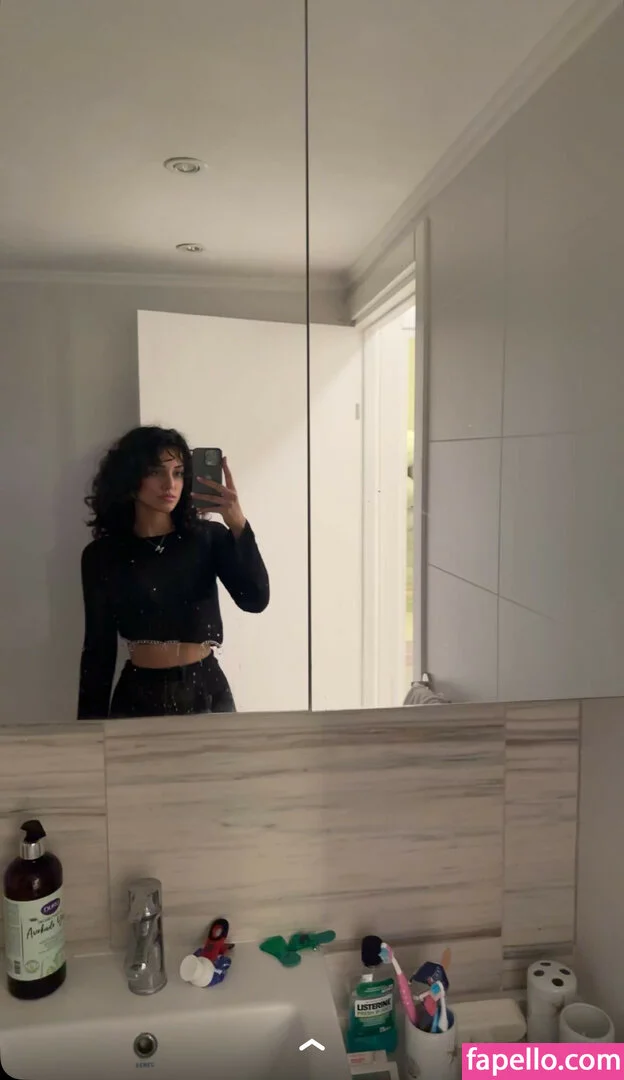 melodymelowo Onlyfans Photo Gallery 