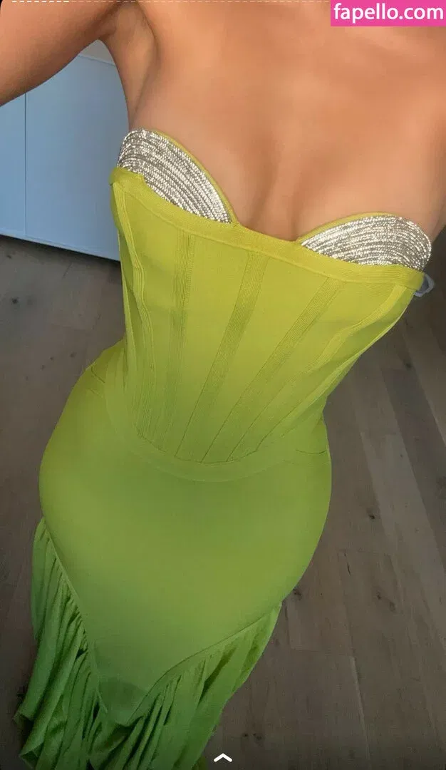 melodymelowo Onlyfans Photo Gallery 