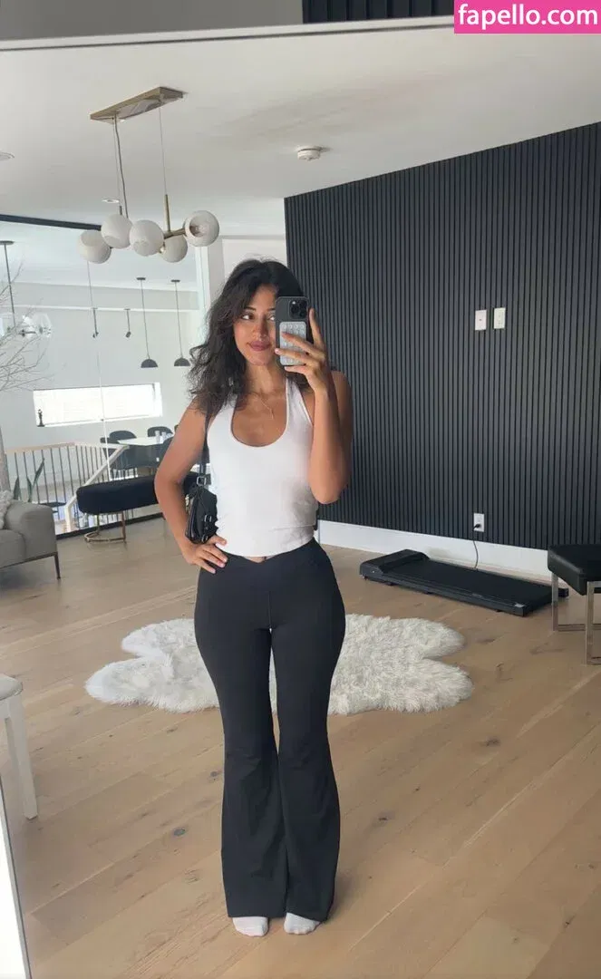 melodymelowo Onlyfans Photo Gallery 