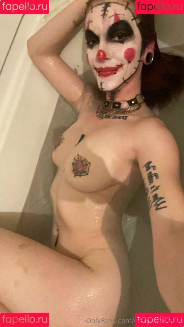 gothicmomma Onlyfans Photo Gallery 