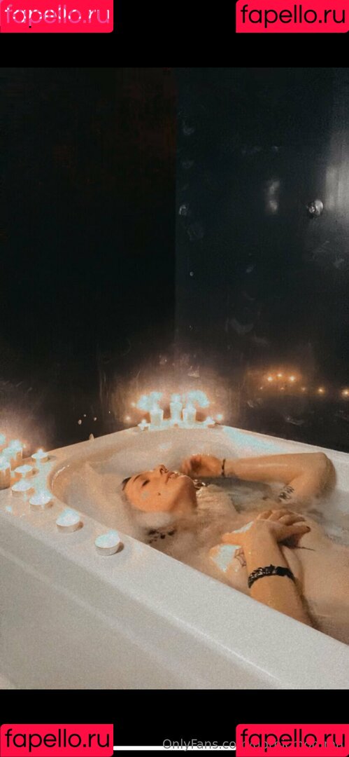 gothicmomma Onlyfans Photo Gallery 