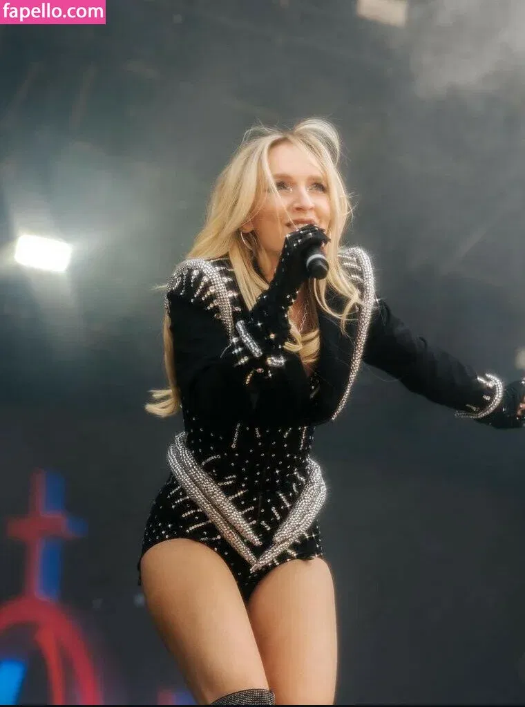 Zolita Onlyfans Photo Gallery 