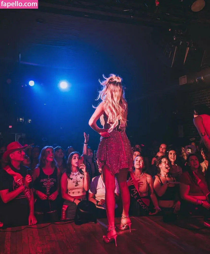 Zolita Onlyfans Photo Gallery 