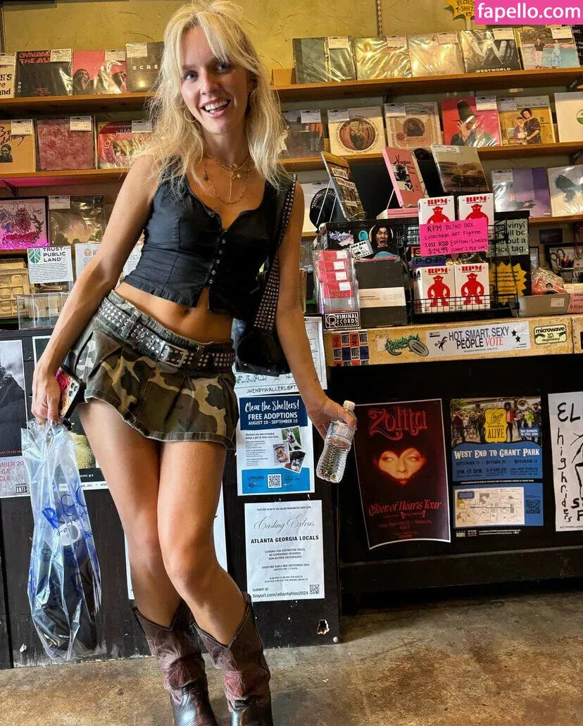 Zolita Onlyfans Photo Gallery 