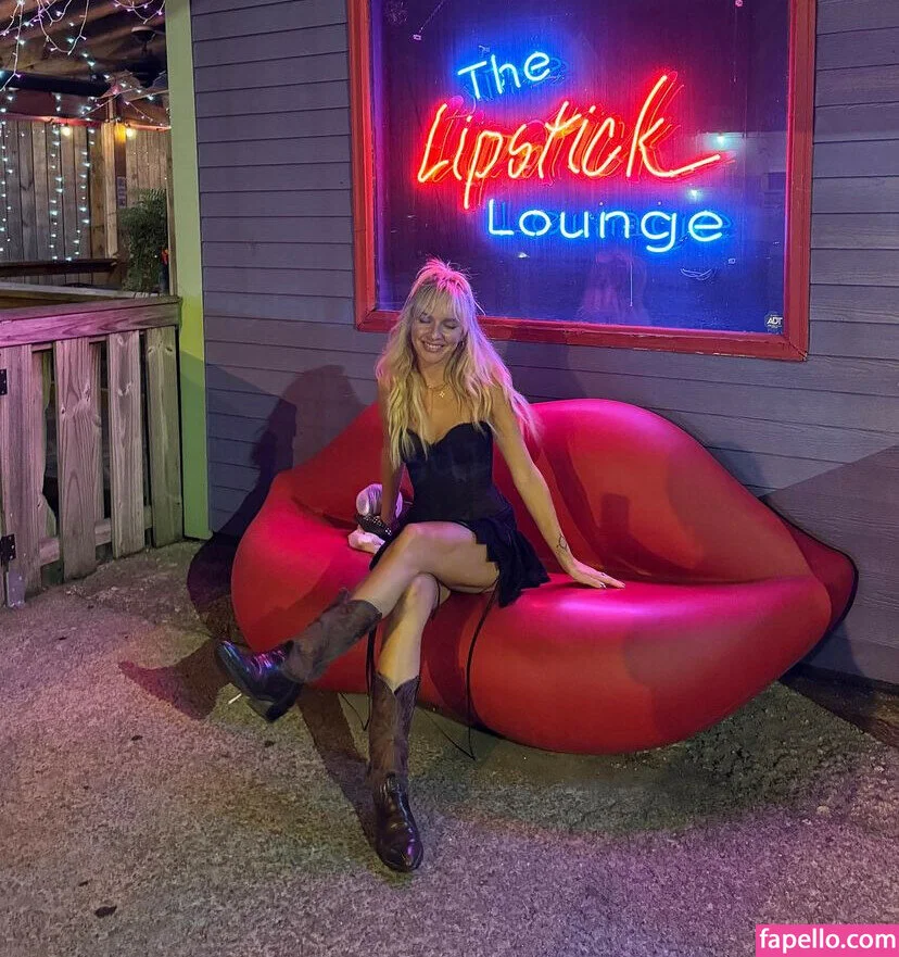 Zolita Onlyfans Photo Gallery 