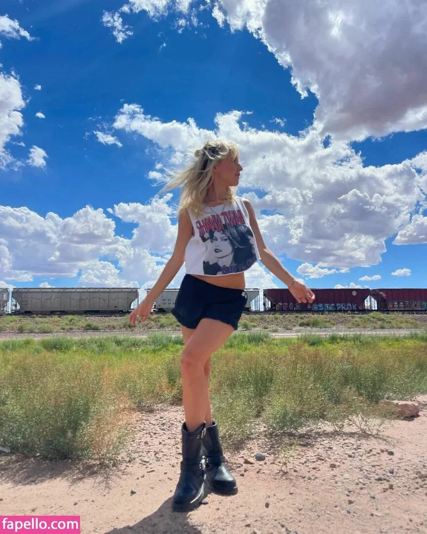 Zolita Onlyfans Photo Gallery 