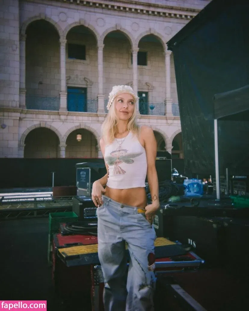 Zolita Onlyfans Photo Gallery 