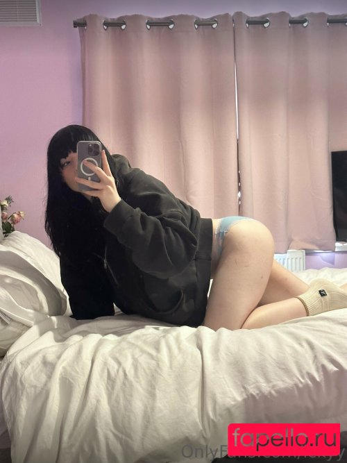 ickypeach Onlyfans Photo Gallery 