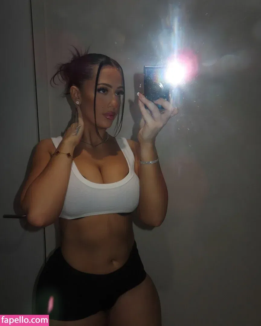 Amelaomore Onlyfans Photo Gallery 