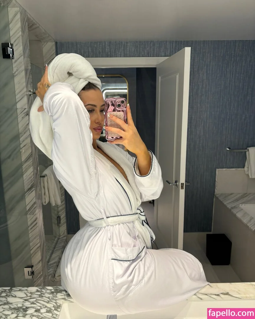 Amelaomore Onlyfans Photo Gallery 