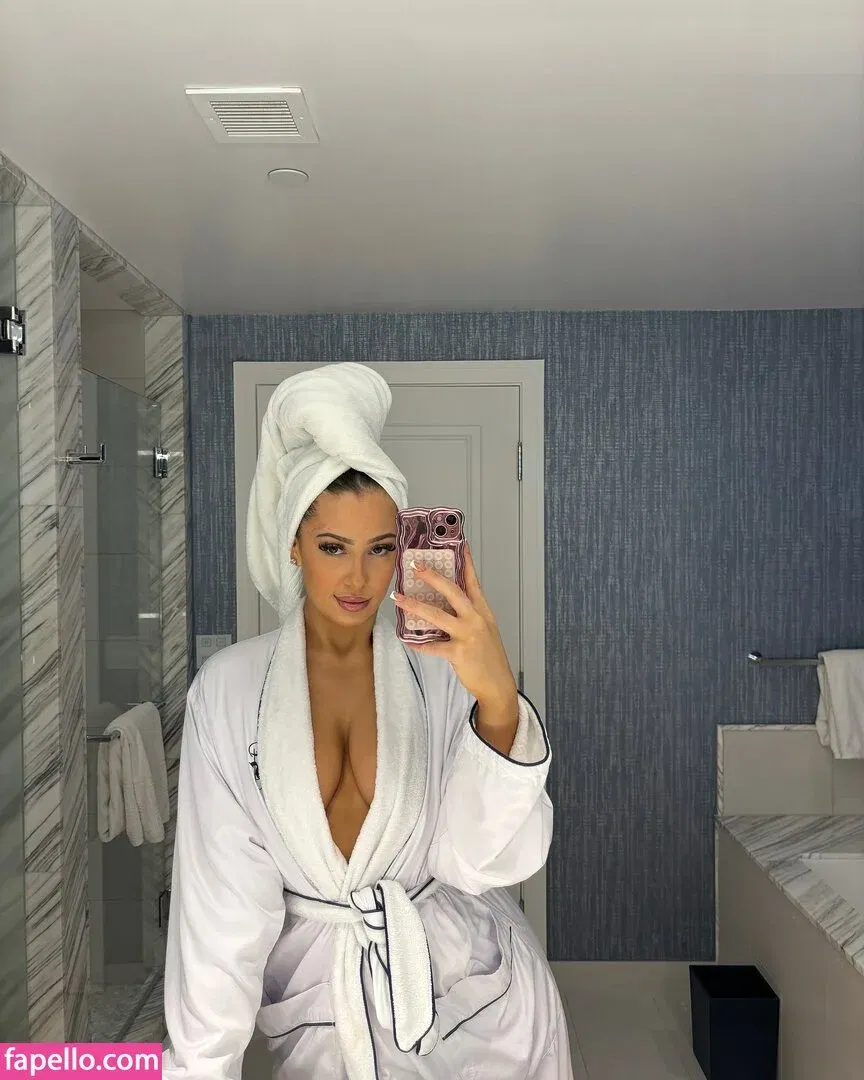 Amelaomore Onlyfans Photo Gallery 