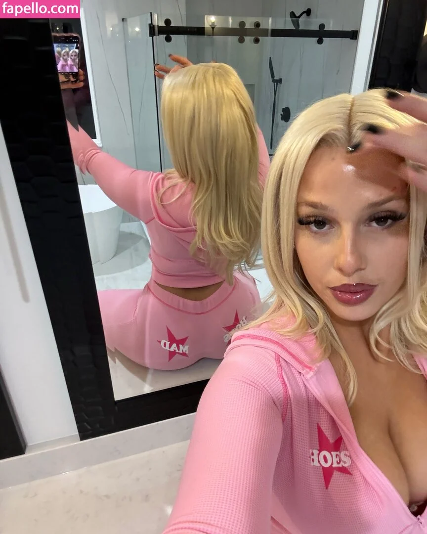 Amelaomore Onlyfans Photo Gallery 