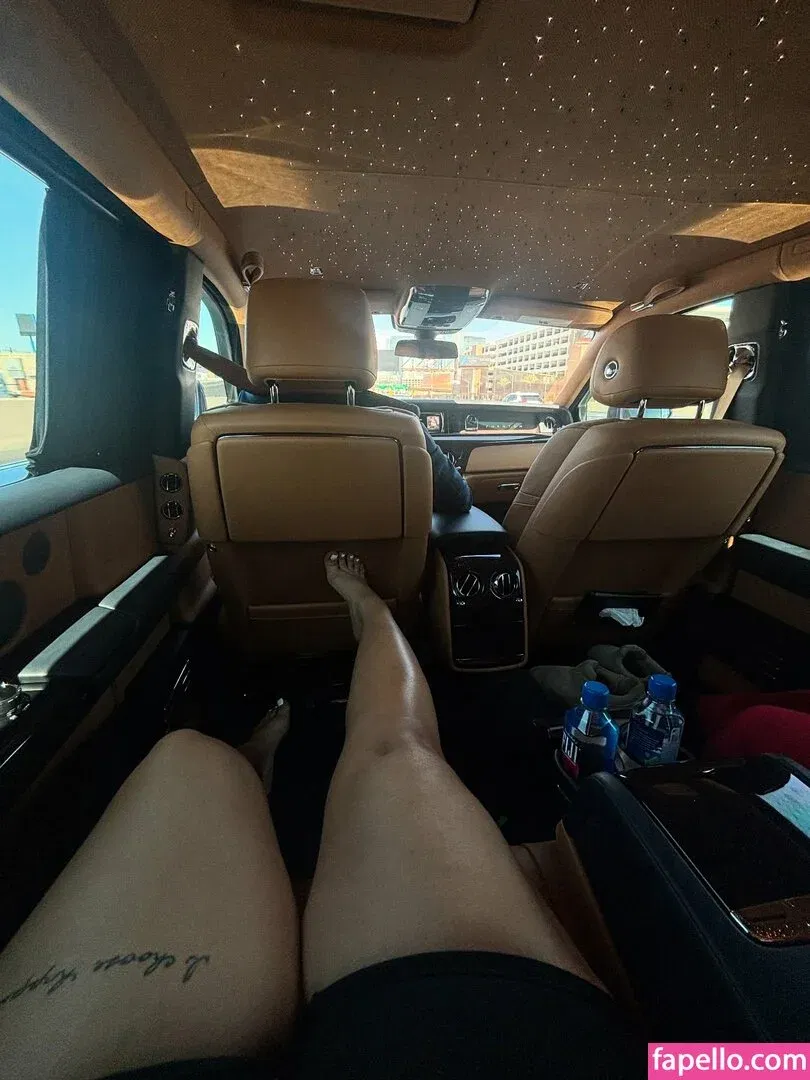 Amelaomore Onlyfans Photo Gallery 