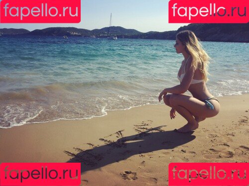 Christina Lionscat Onlyfans Photo Gallery 