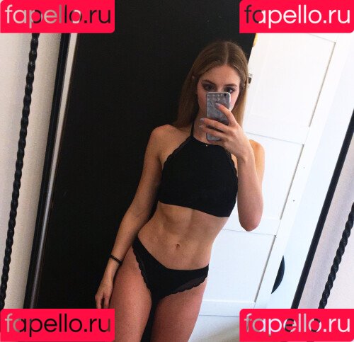 Christina Lionscat Onlyfans Photo Gallery 