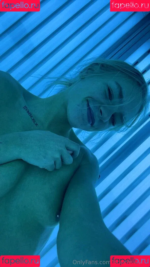 tayIcyXP Onlyfans Photo Gallery 
