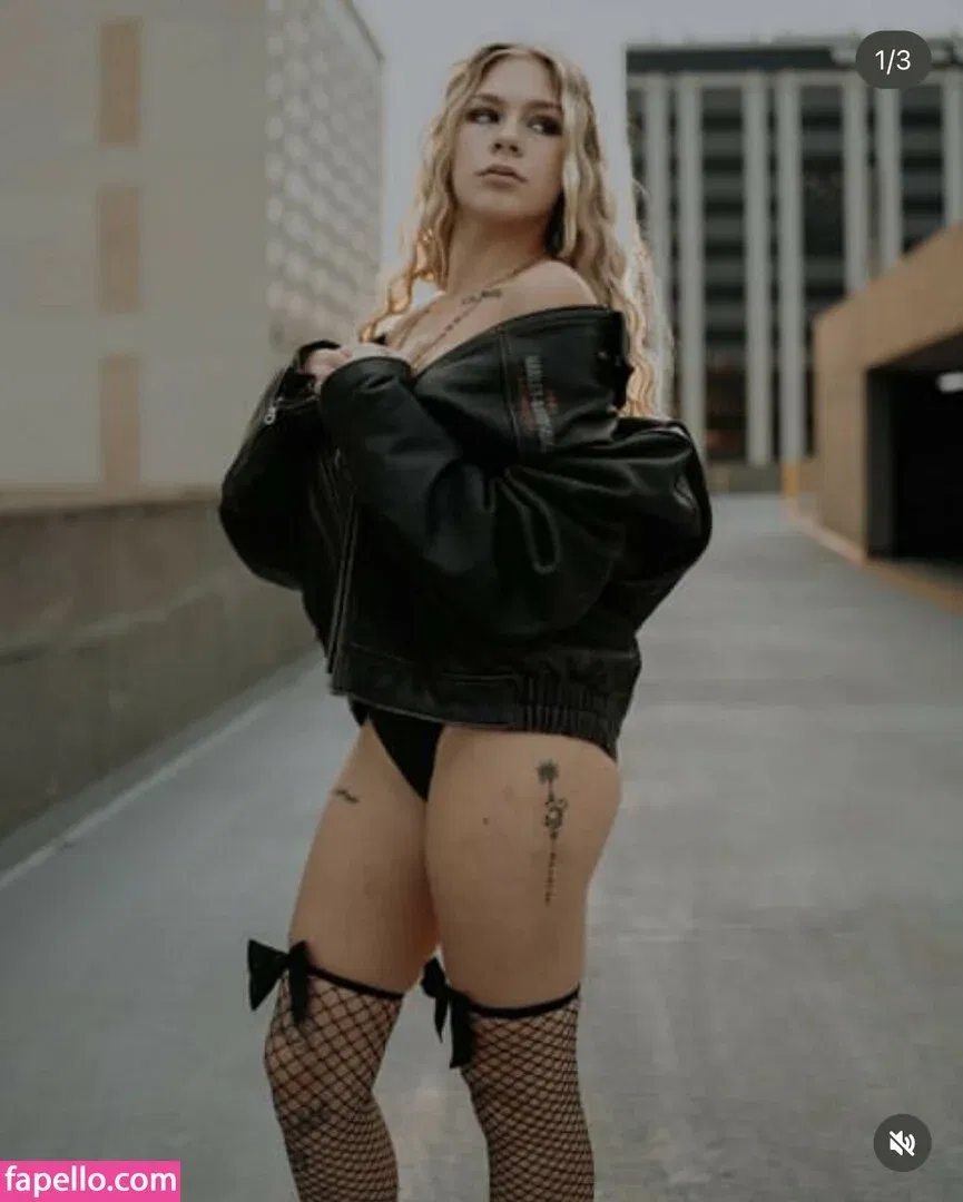 tayIcyXP Onlyfans Photo Gallery 