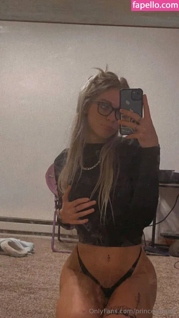 tayIcyXP Onlyfans Photo Gallery 