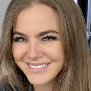 Sonya Tayurskaya Onlyfans Photo Gallery 