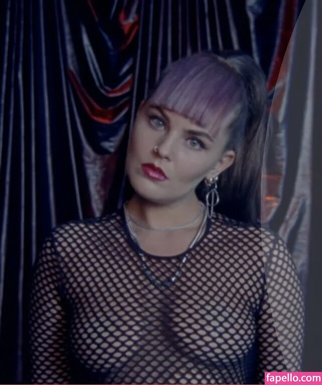 Sonya Tayurskaya Onlyfans Photo Gallery 