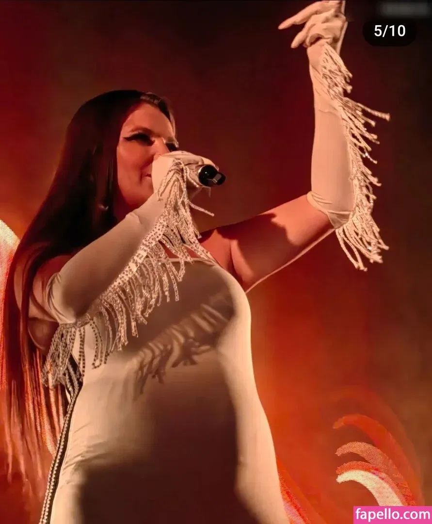 Sonya Tayurskaya Onlyfans Photo Gallery 