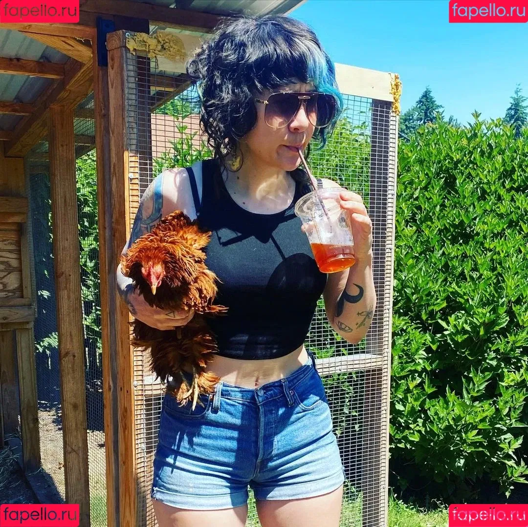Holly Conrad Onlyfans Photo Gallery 
