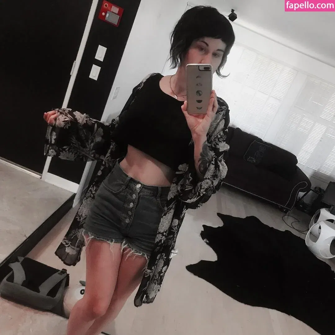 Holly Conrad Onlyfans Photo Gallery 