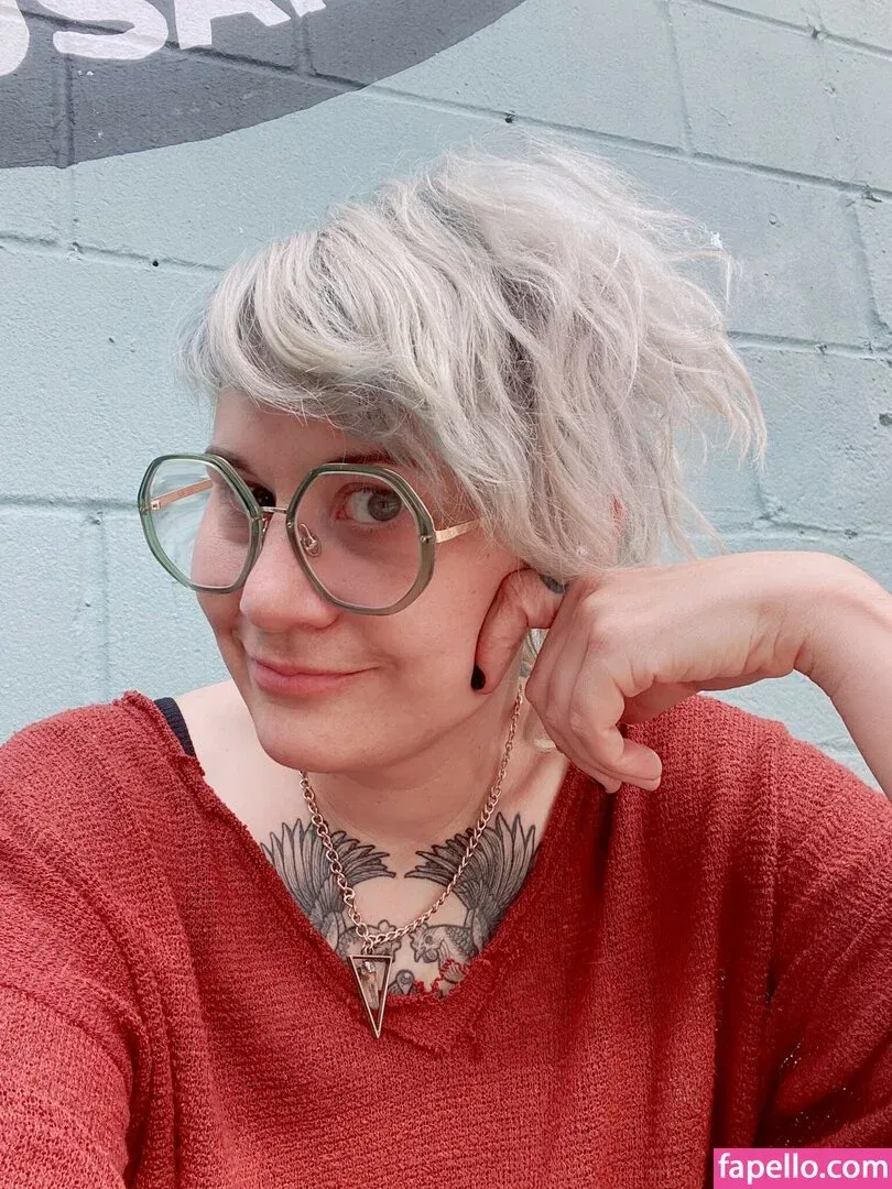 Holly Conrad Onlyfans Photo Gallery 