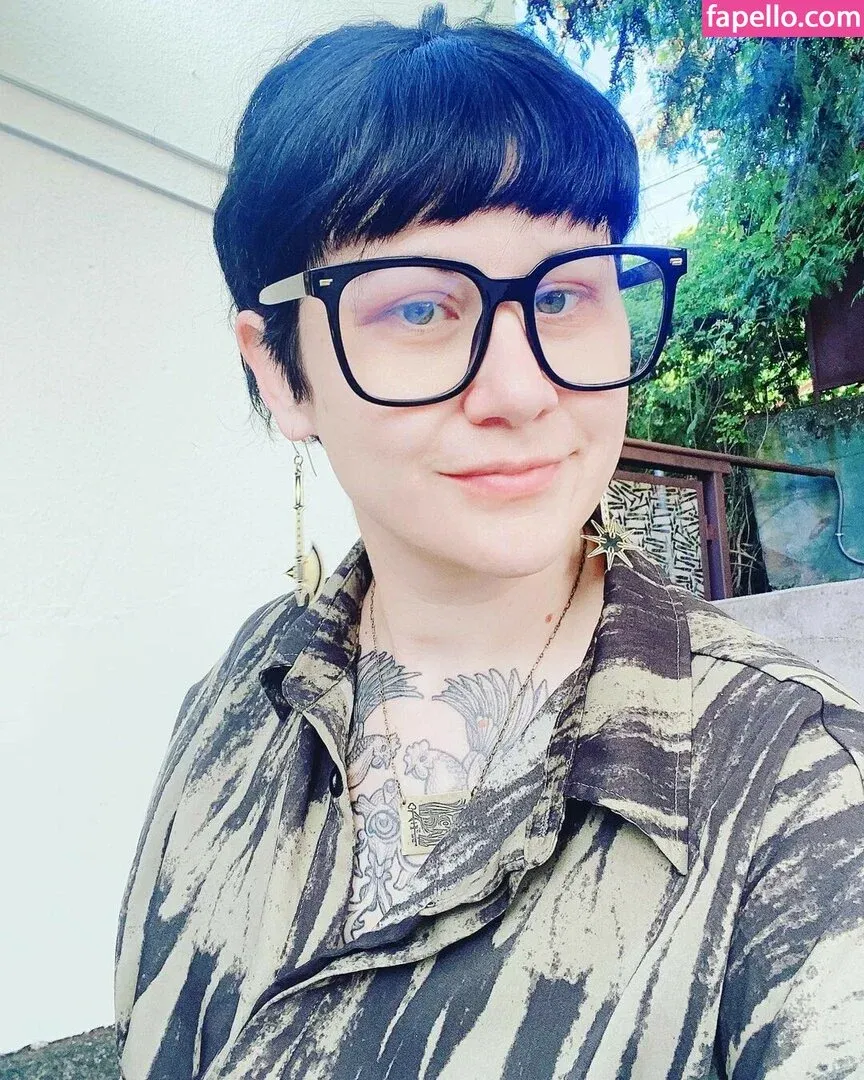 Holly Conrad Onlyfans Photo Gallery 