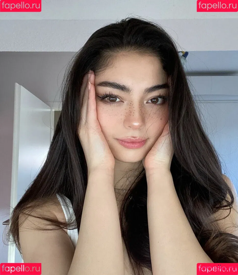 Dani Klieber Onlyfans Photo Gallery 