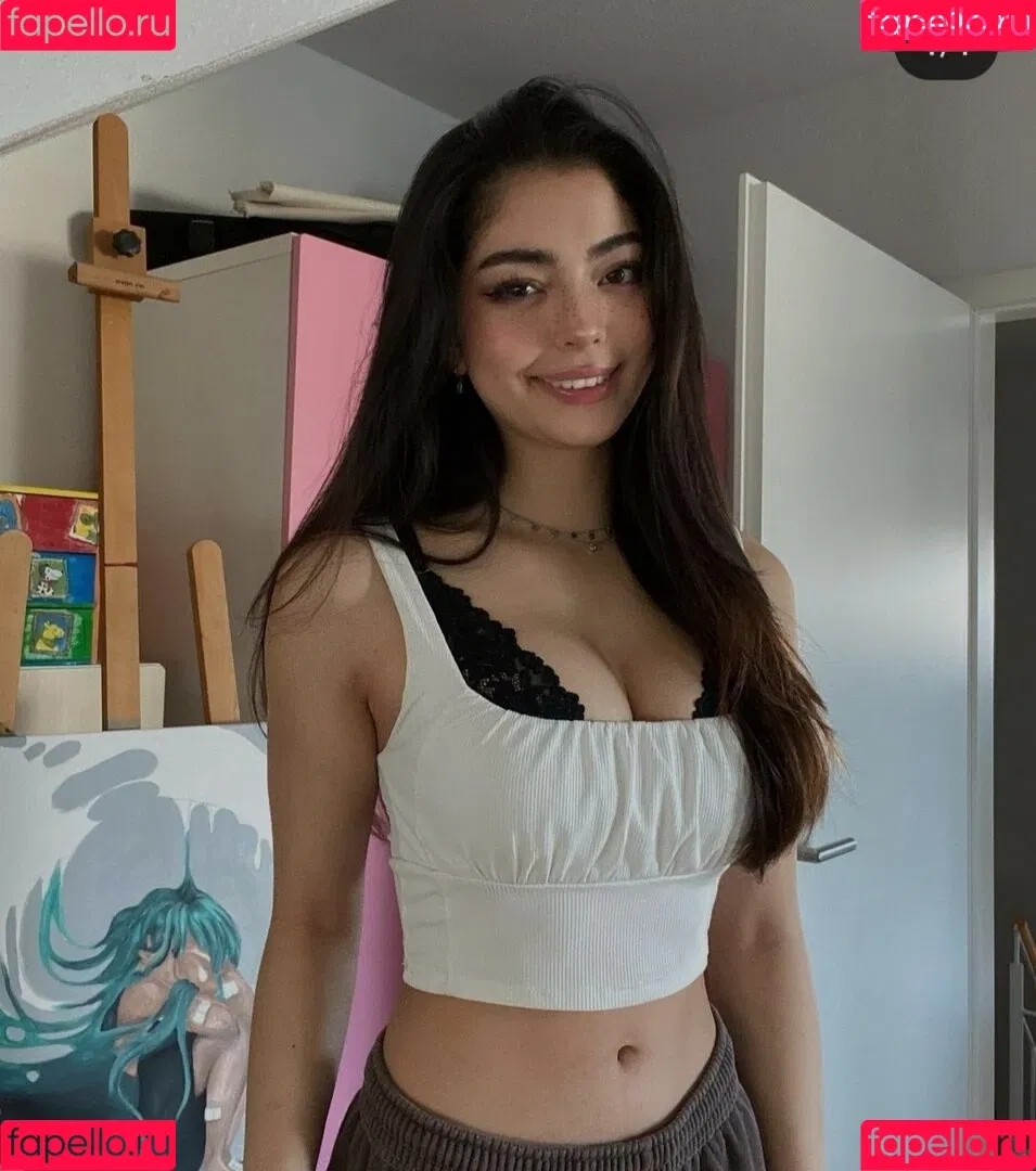 Dani Klieber Onlyfans Photo Gallery 