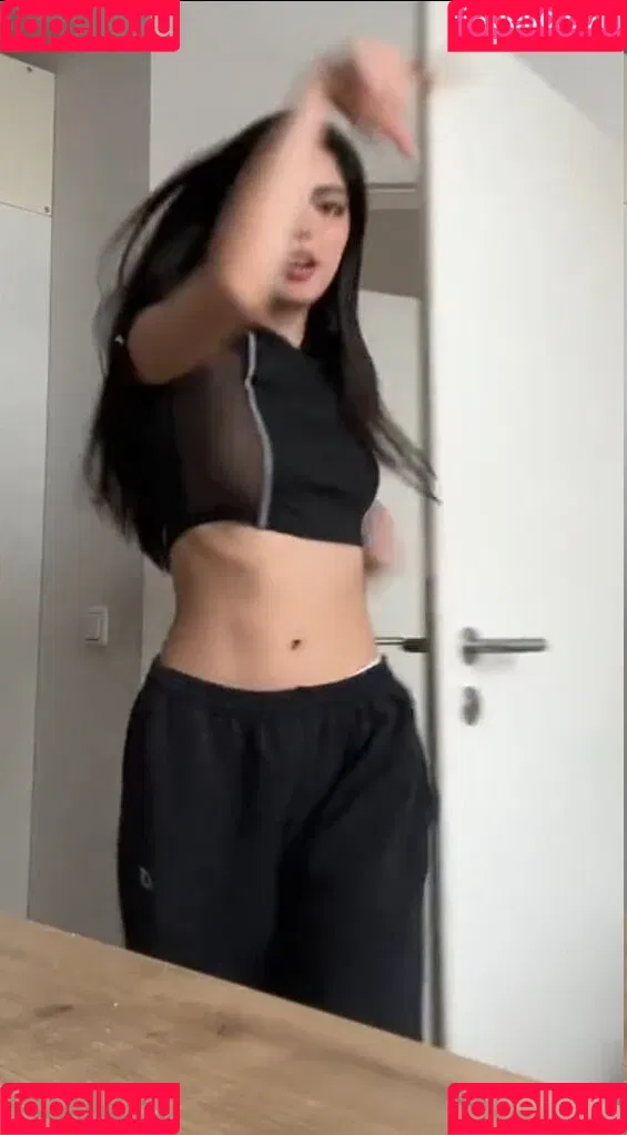 Dani Klieber Onlyfans Photo Gallery 
