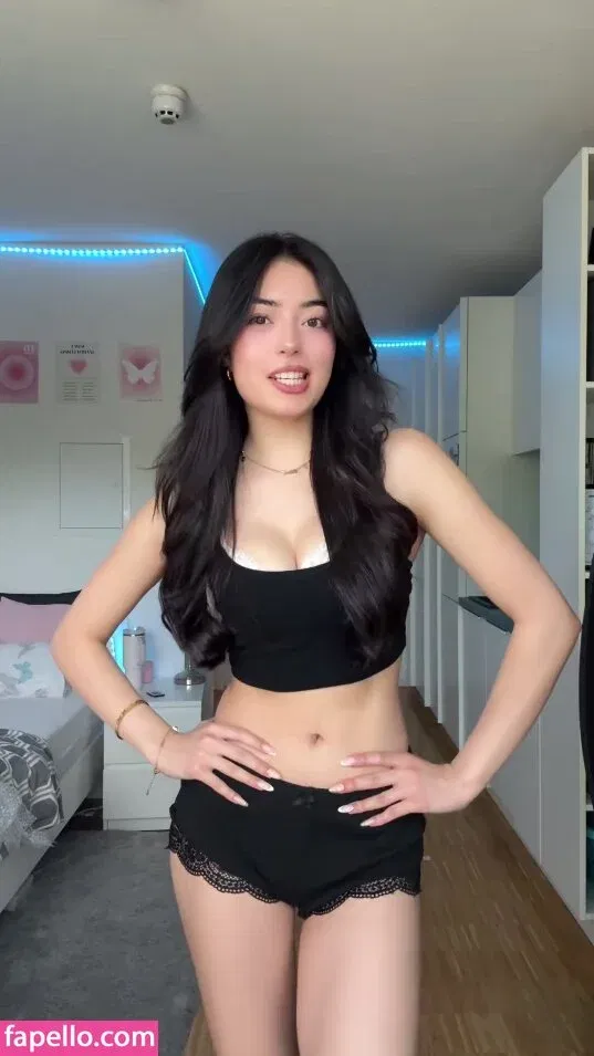 Dani Klieber Onlyfans Photo Gallery 