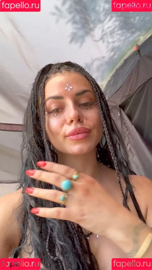 Honeybumofficial Onlyfans Photo Gallery 