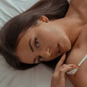 Honeybumofficial Onlyfans Photo Gallery 